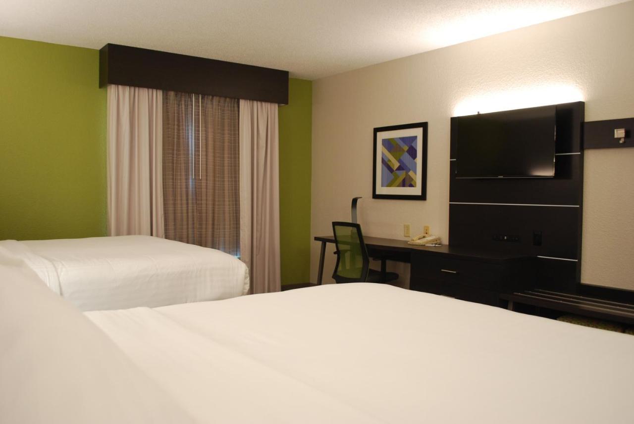 Holiday Inn Express Hotel & Suites Kingsport-Meadowview I-26 By Ihg Bagian luar foto