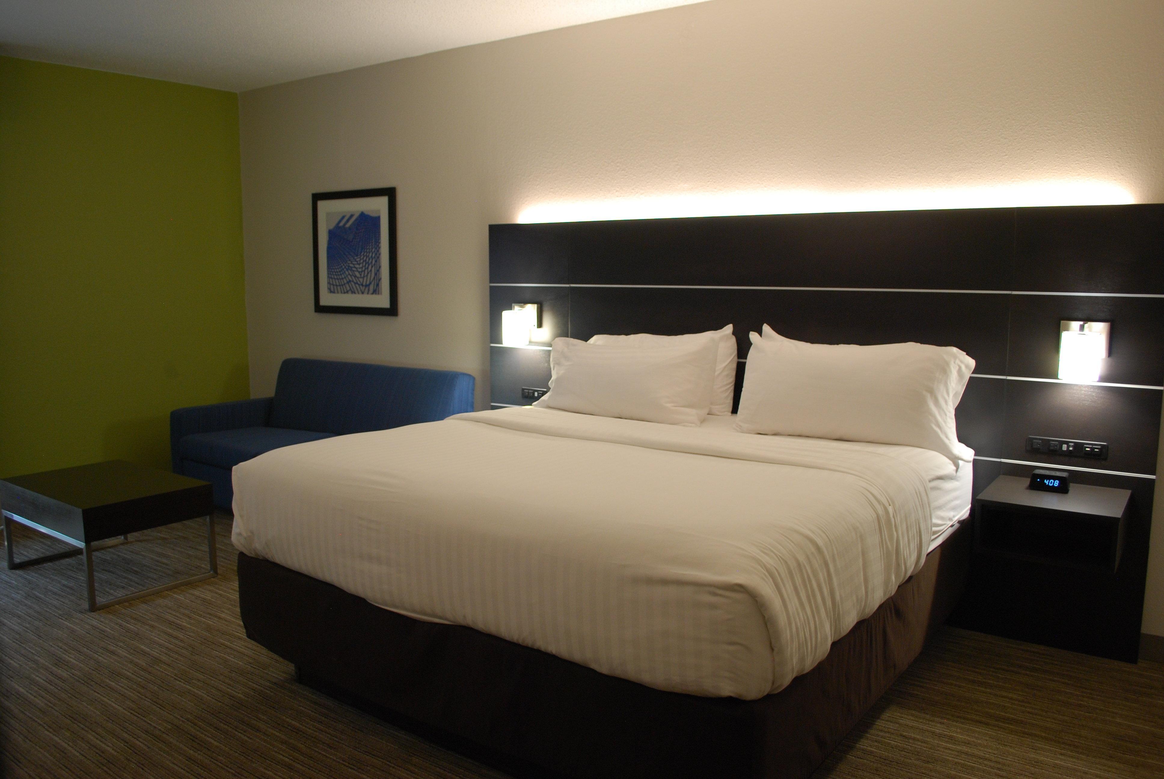 Holiday Inn Express Hotel & Suites Kingsport-Meadowview I-26 By Ihg Bagian luar foto
