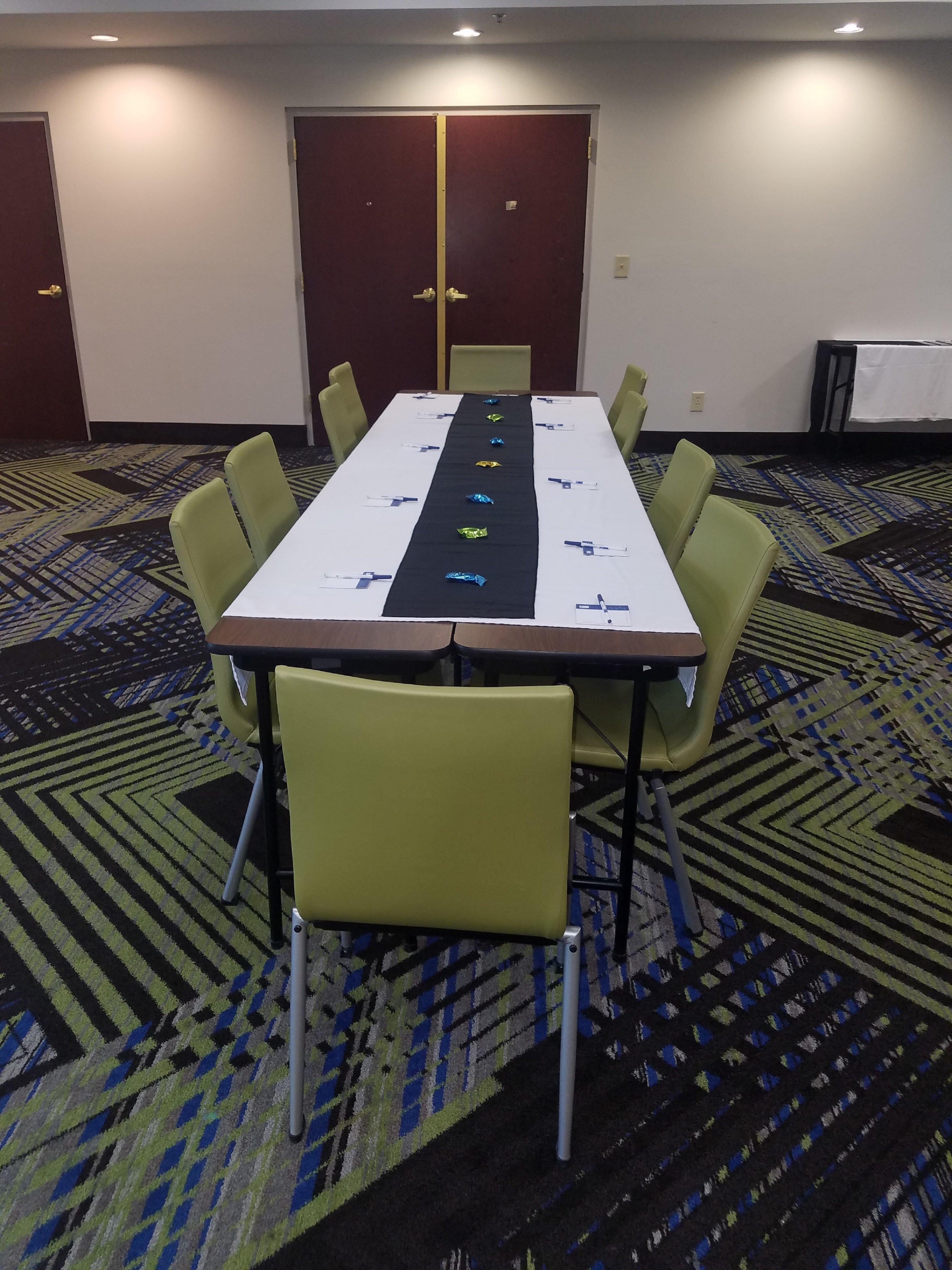 Holiday Inn Express Hotel & Suites Kingsport-Meadowview I-26 By Ihg Bagian luar foto