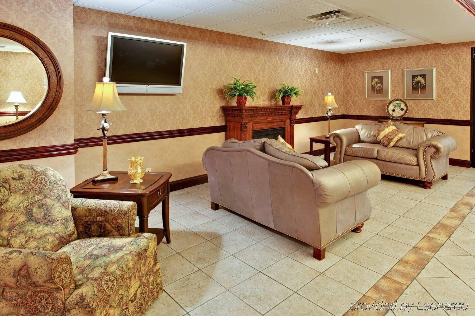 Holiday Inn Express Hotel & Suites Kingsport-Meadowview I-26 By Ihg Bagian luar foto
